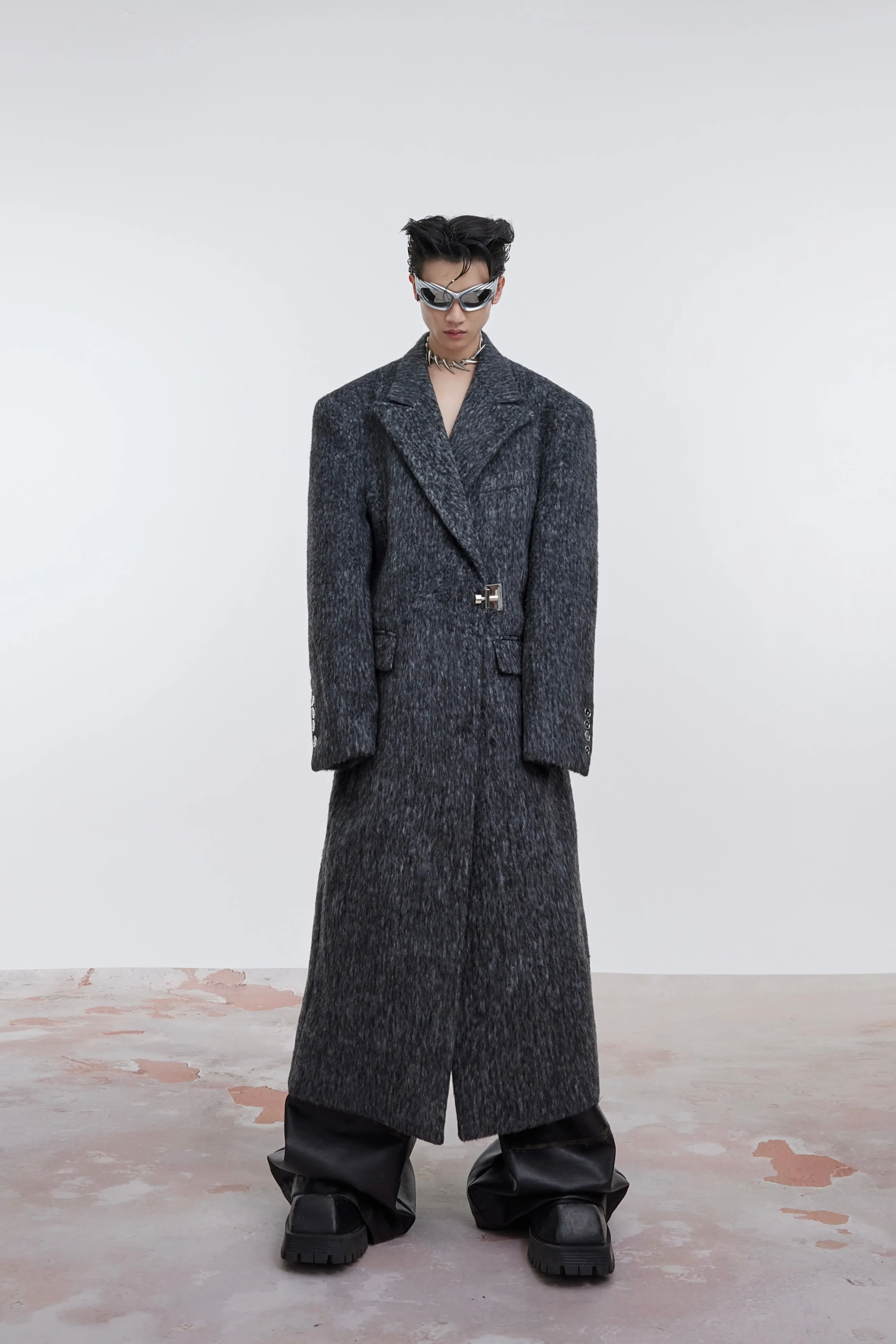 【23s October.】Oversized Shoulder-padded Wool Coat