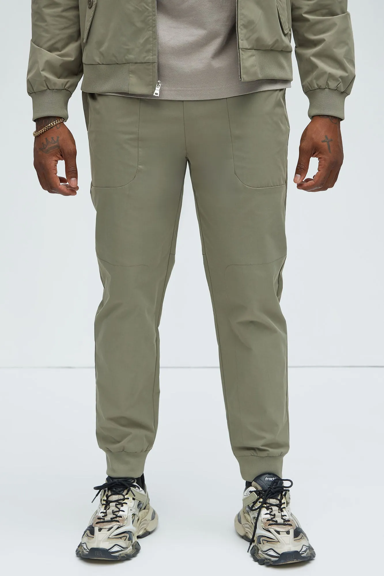 Ansel Tech Train Jogger - Olive