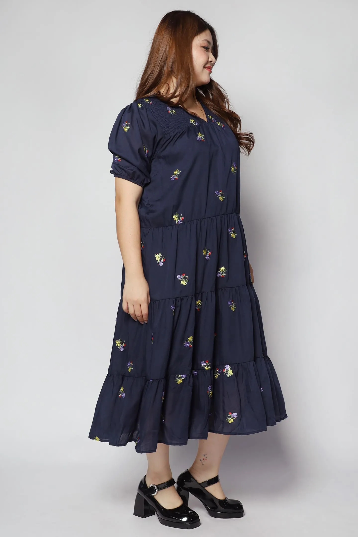 Backorders Sydney Dress in Holly Embroidery