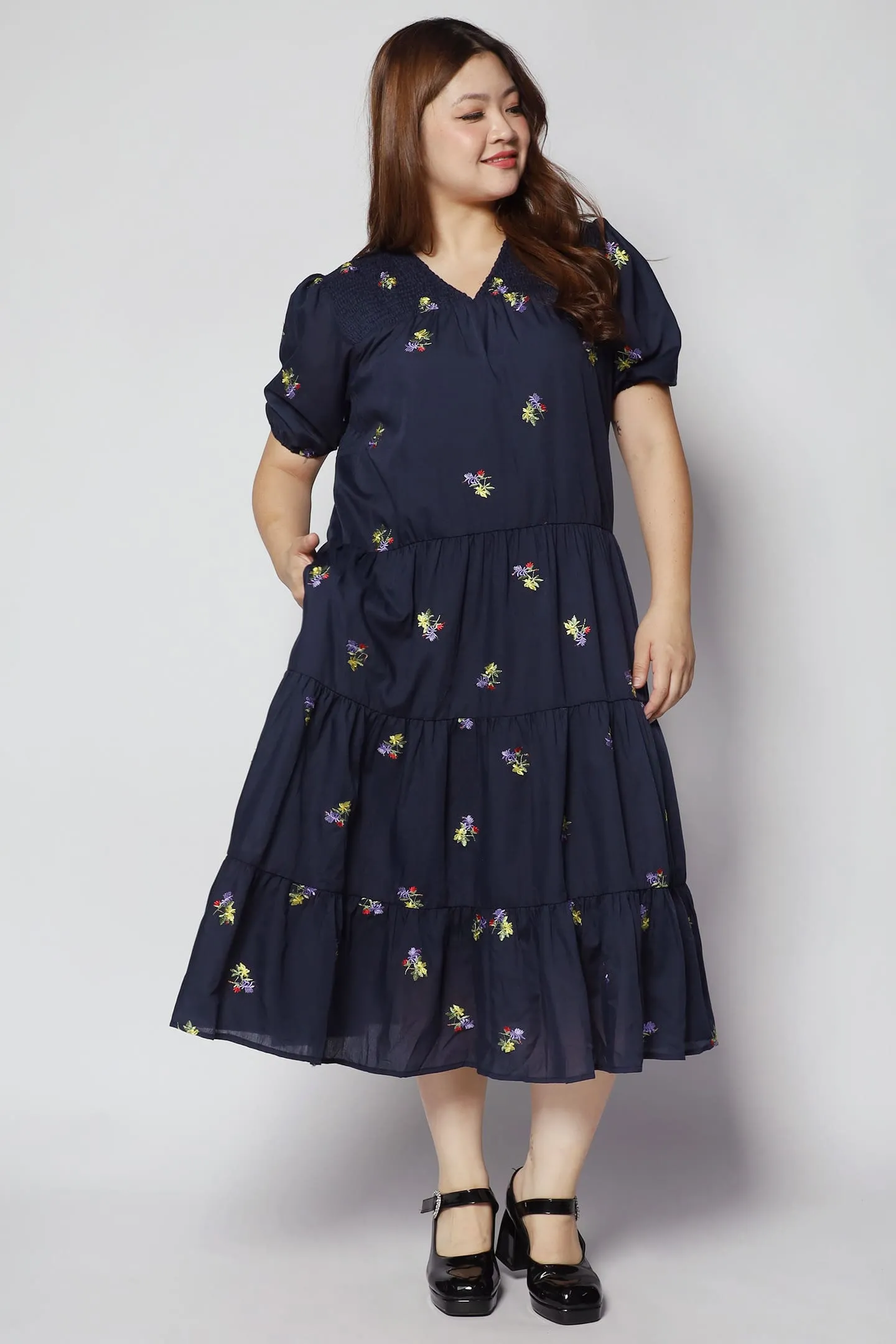 Backorders Sydney Dress in Holly Embroidery