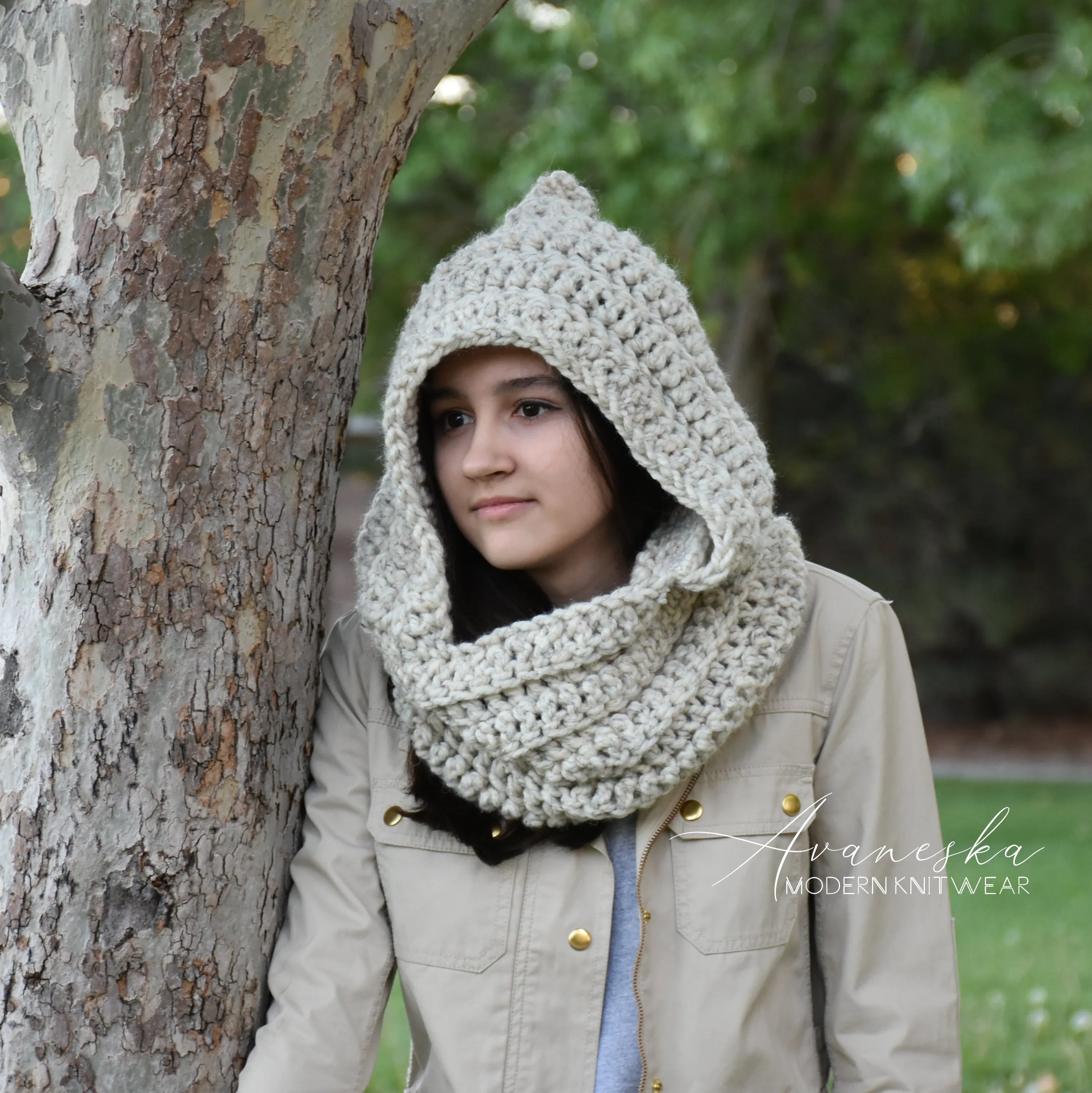 Chunky Hood Scarf | THE PRESTON