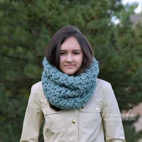 Crochet Chunky Scarf | THE FLORENCE