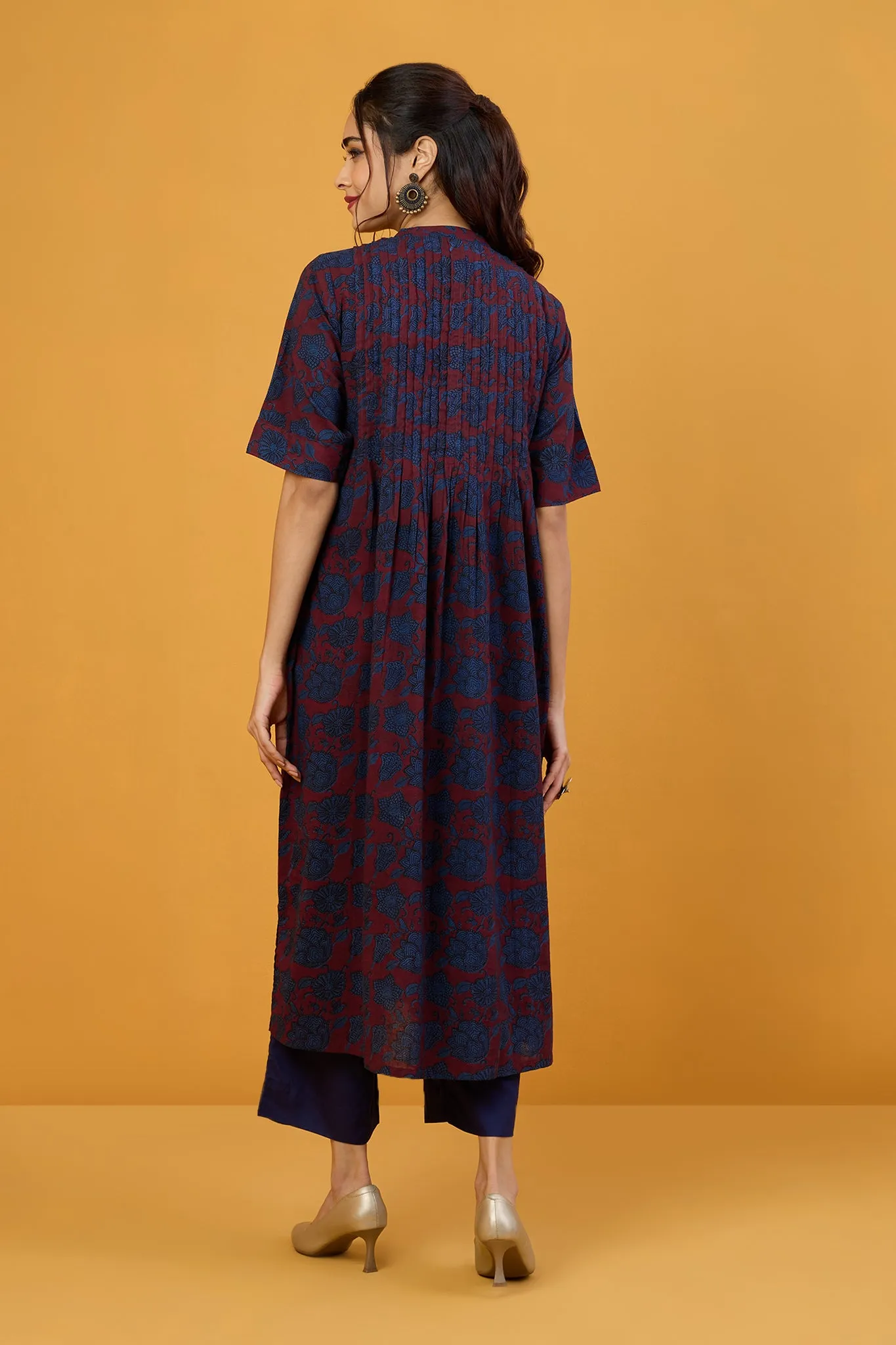 Indigo Roses Stand Collar Pintuck Kurta