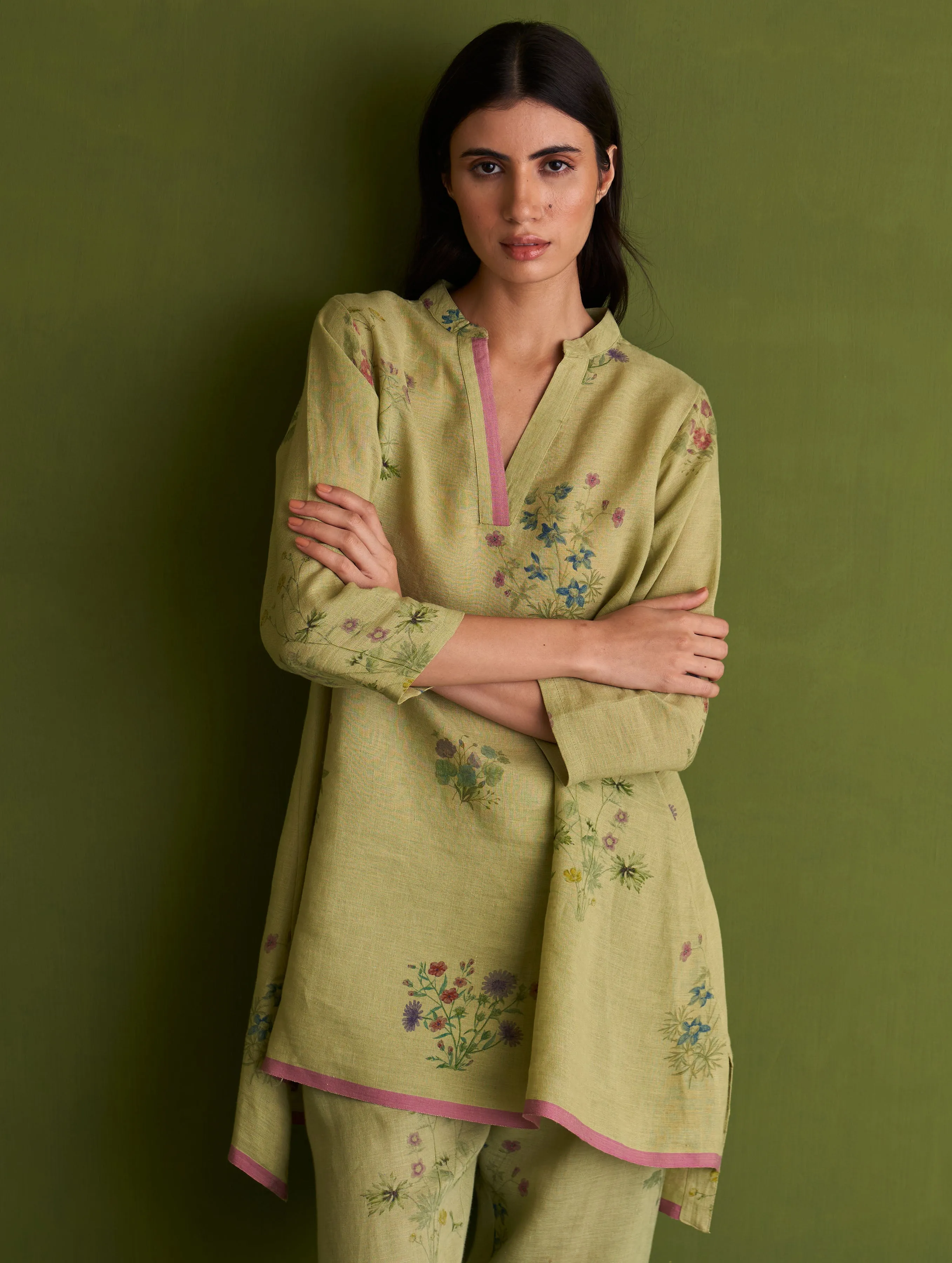 Maho Botanical Linen Kurta - Fern