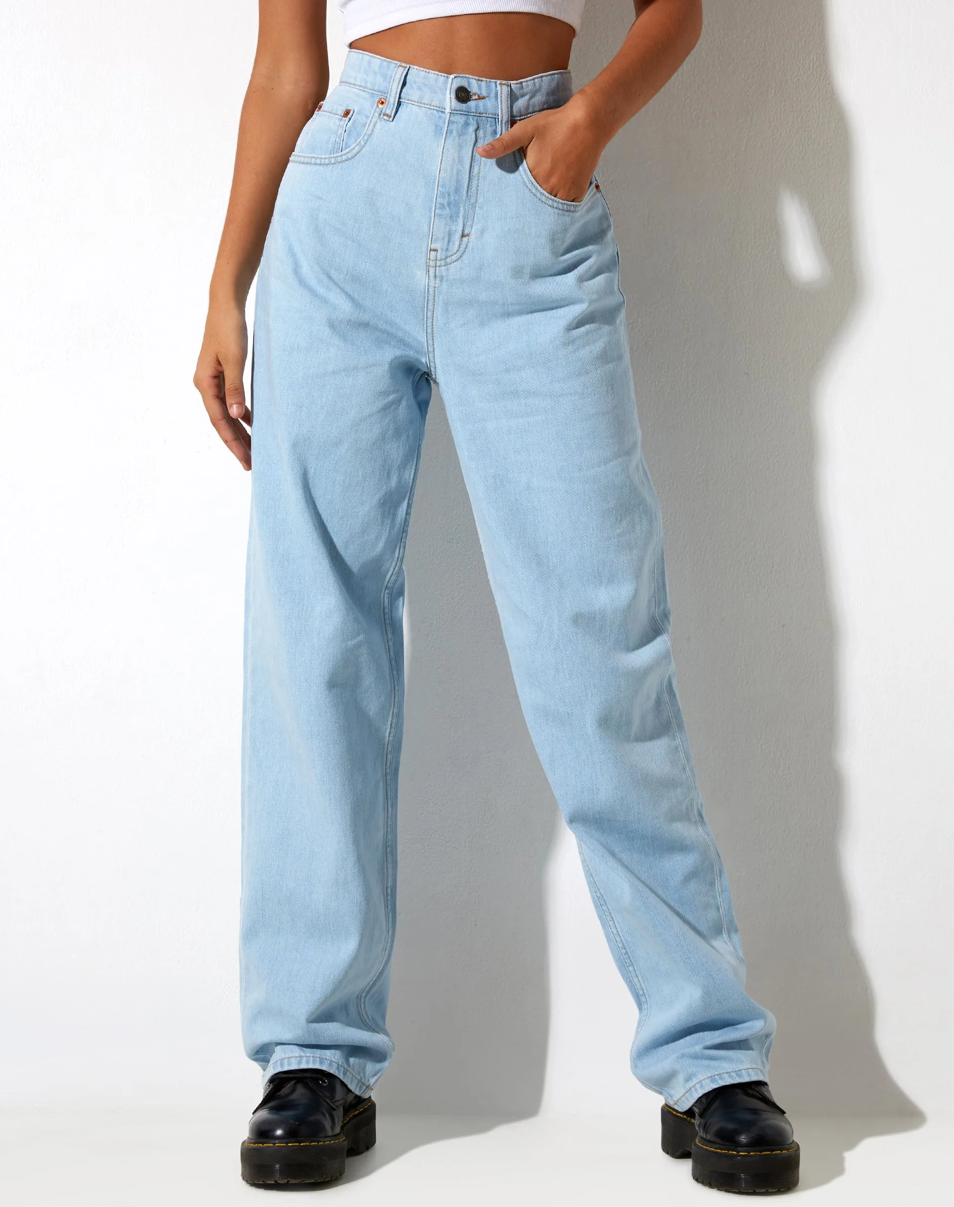 Parallel Jeans in Super Light Wash