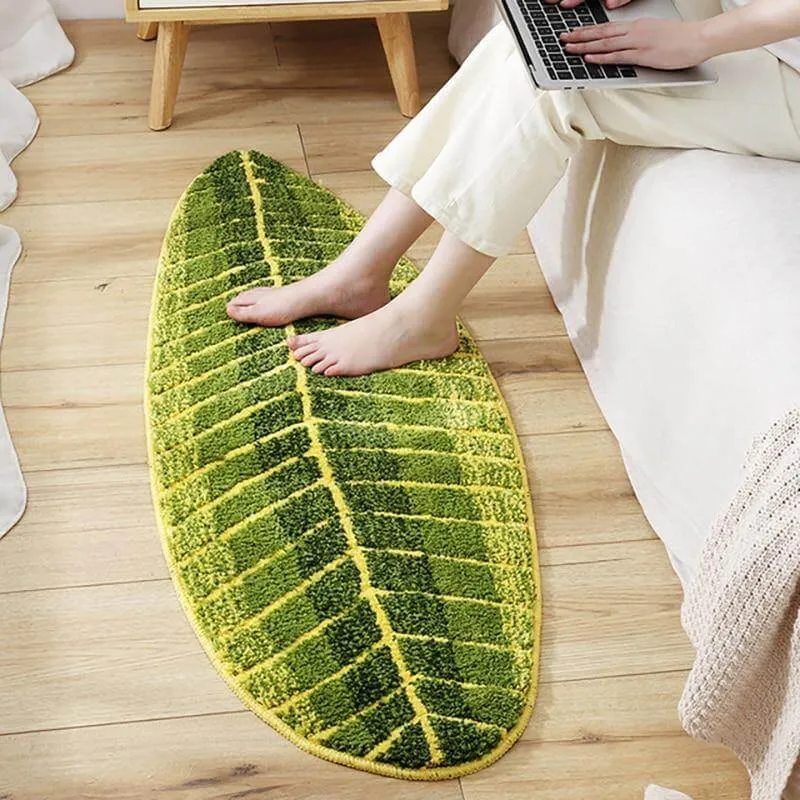 Pure Green Leaf Shape Home Rug