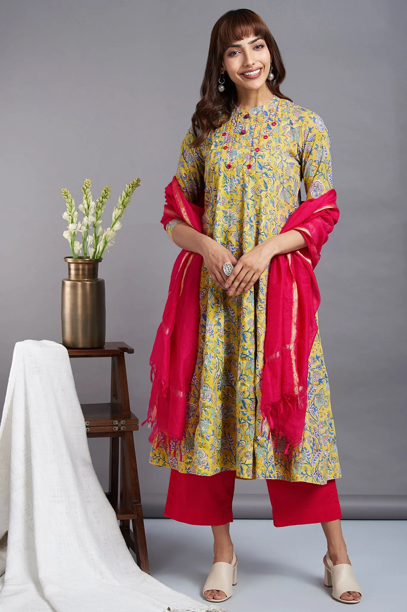 sunshine meadow - stand collar pintuck yoke handblock printed anarkali