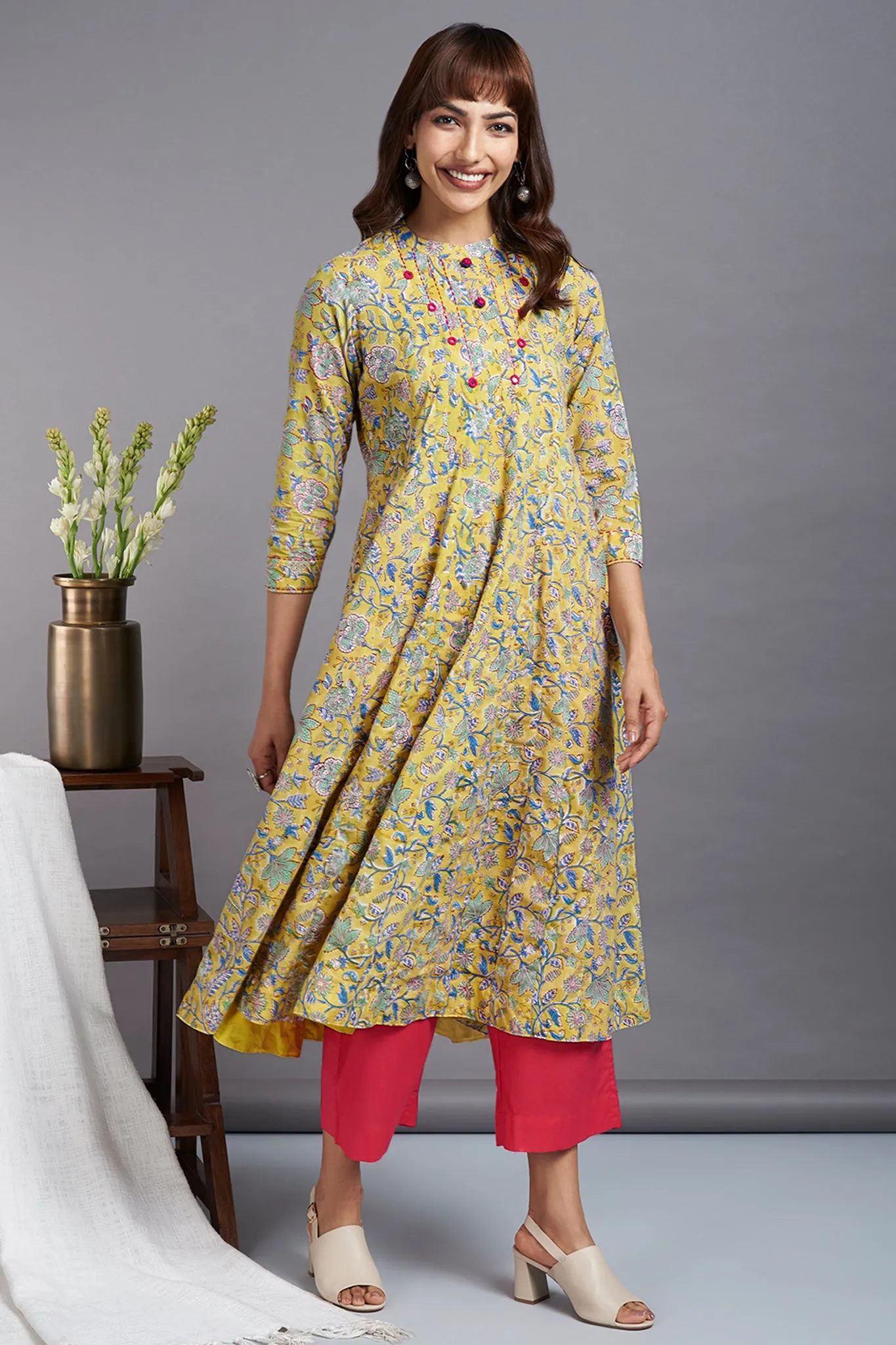 sunshine meadow - stand collar pintuck yoke handblock printed anarkali