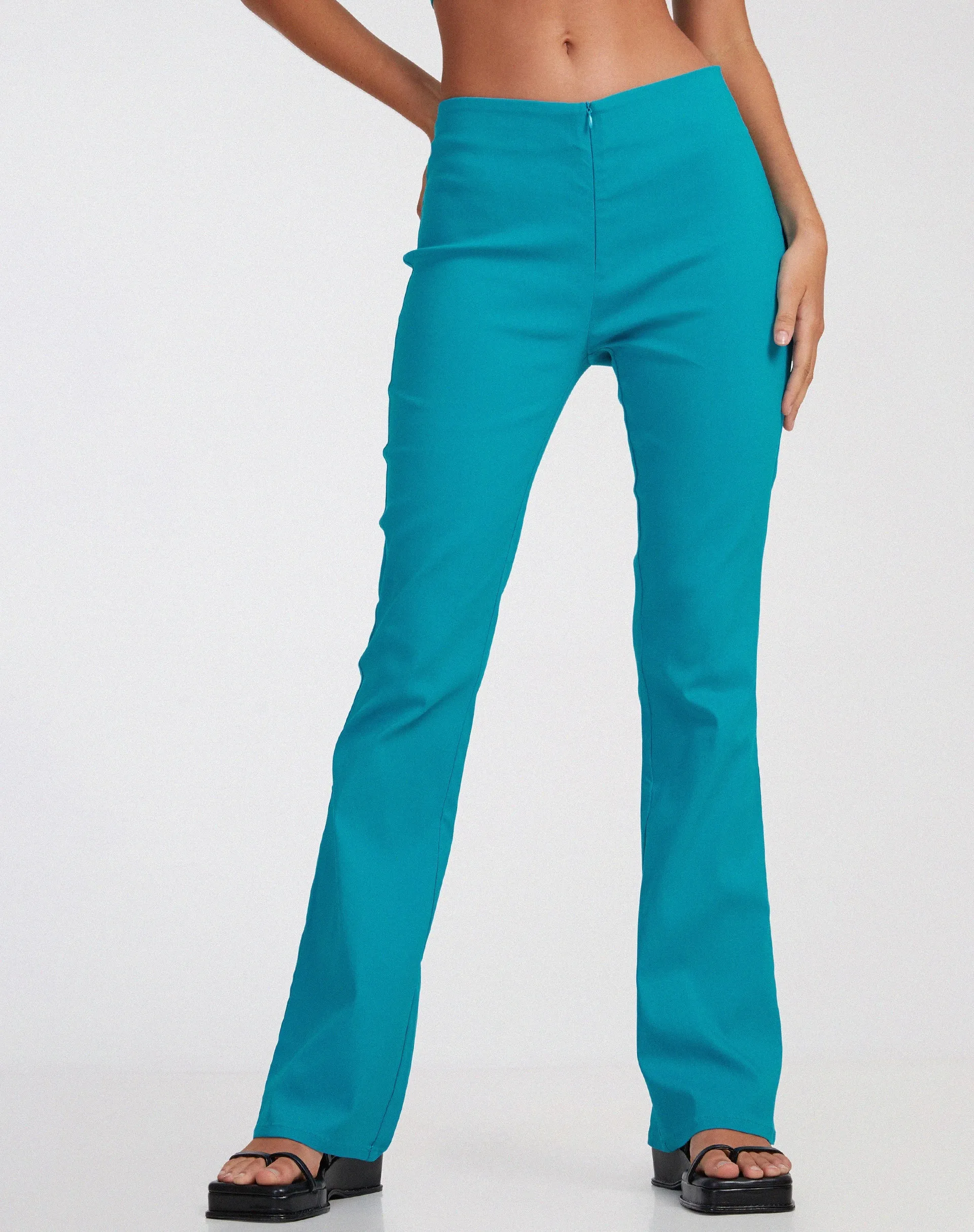 Zenovia Flare Trouser in Tailoring Azure Blue